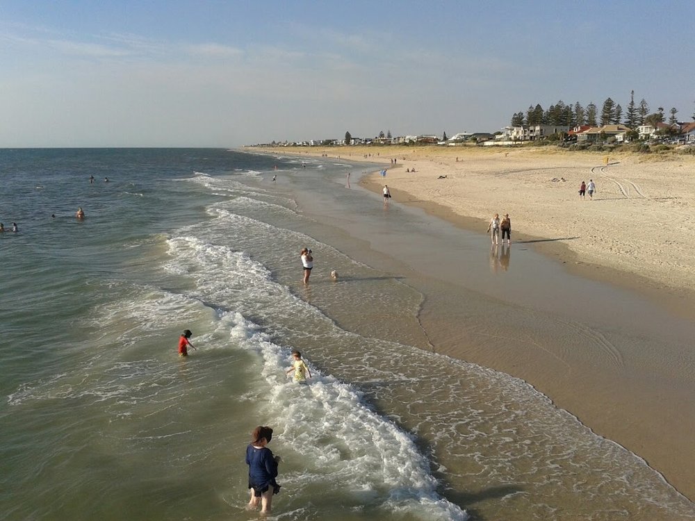 Summer time at Glenelg. One of the biggest reasons why I would never regret being an Adelaideian, no matter how brief - South Australia is arguably the most beautiful state in Australia!